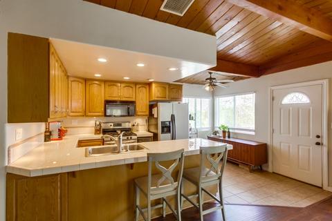 11813 Altadena Rd, Lakeside, CA 92040 photo 5