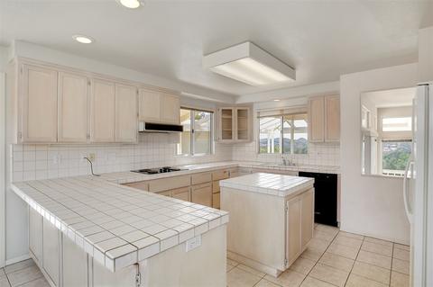 3613 Palomar Dr, Fallbrook, CA 92028 photo 4