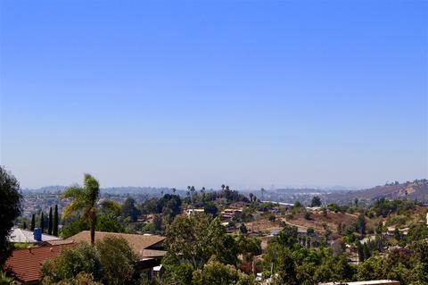 10112 Crestview Hts, La Mesa, CA 91941 photo 5