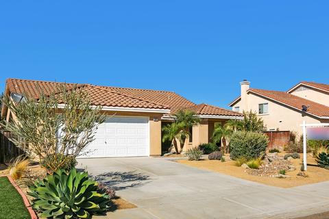 3924 Posada Ct, Oceanside, CA 92058 photo 2