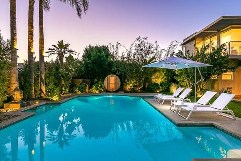 5702 Soledad Mountain Rd, La Jolla, CA 92037 photo 1