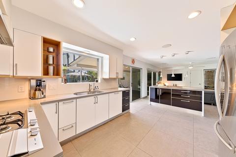 5702 Soledad Mountain Rd, La Jolla, CA 92037 photo 8