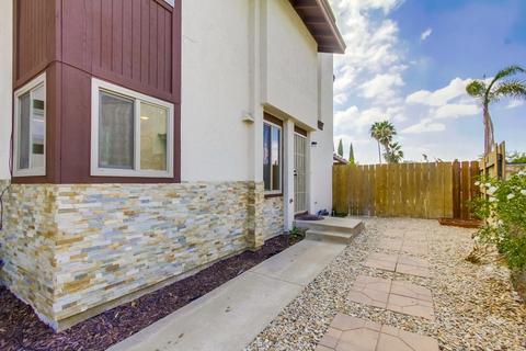 8334 Ora Belle Ln, El Cajon, CA 92021 photo 2