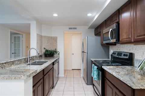 1010 E Washington Ave #70, Escondido, CA 92025 photo 4