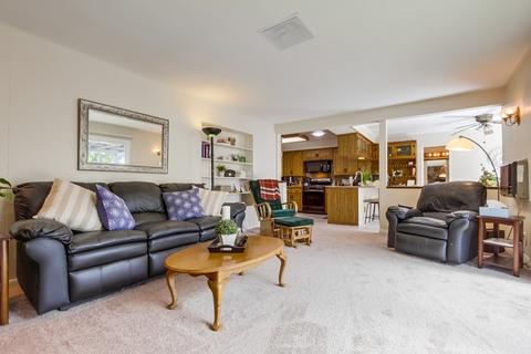 6885 Orola Ln, La Mesa, CA 91942 photo 8