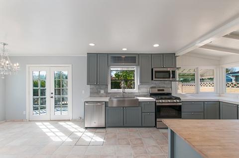 4668 Dauer Ave, La Mesa, CA 91942 photo 1