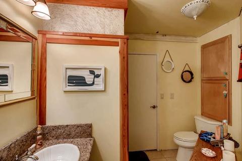 1038 Oak, Vista, CA 92084 photo 5
