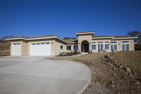 2473 Far Vw, Vista, CA 92084 photo 3
