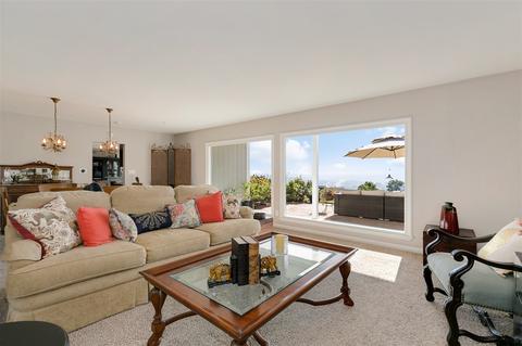 4279 Summit Dr, La Mesa, CA 91941 photo 2
