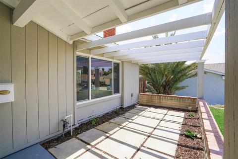 10237 Molino Rd, Santee, CA 92071 photo 14