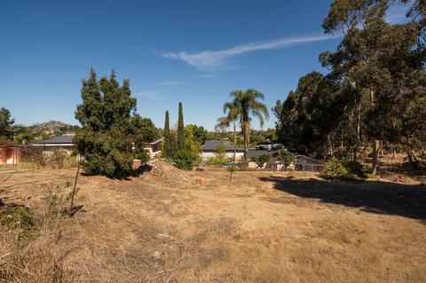 3435 Calavo Dr, Spring Valley, CA 91978 photo 24