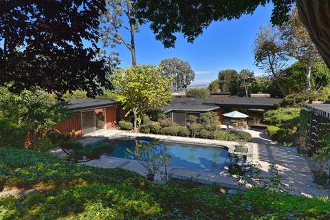 11 E Roseland Dr, La Jolla, CA 92037 photo 2