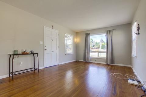 2937 Olive St, Lemon Grove, CA 91945 photo 4