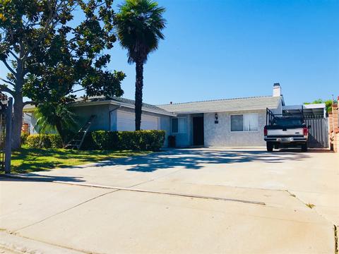 809 La Strada, Fallbrook, CA 92028 photo 2