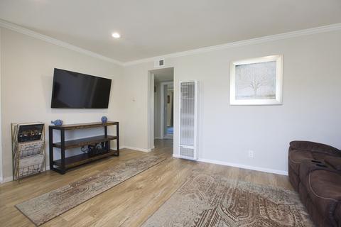 4492 Estada Dr, Oceanside, CA 92057 photo 9