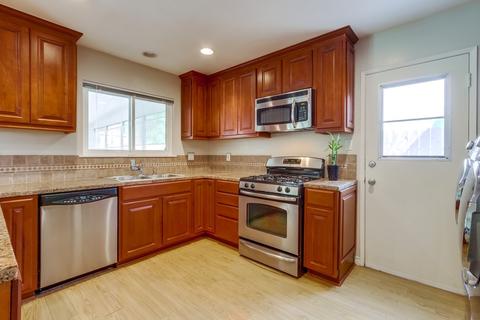 8541 Heil Ave, Westminster, CA 92683 photo 9
