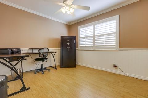 8541 Heil Ave, Westminster, CA 92683 photo 16