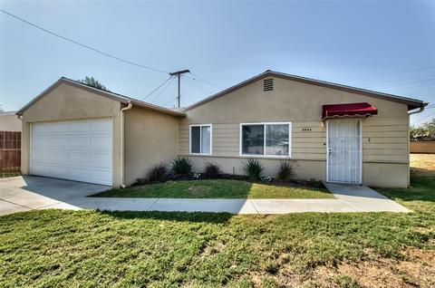 5668 Bella Dr, Riverside, CA 92509 photo 1