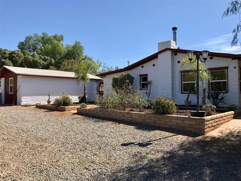 2946 Holly Rd, Alpine, CA 91901 photo 1