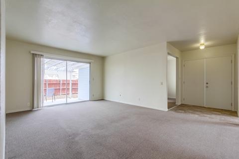 8526 Carlton Oaks Dr, Santee, CA 92071 photo 10