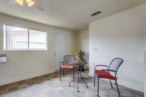 8526 Carlton Oaks Dr, Santee, CA 92071 photo 9