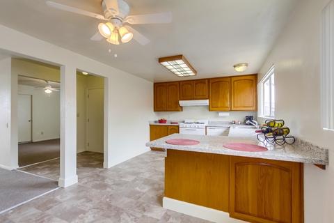 8526 Carlton Oaks Dr, Santee, CA 92071 photo 6