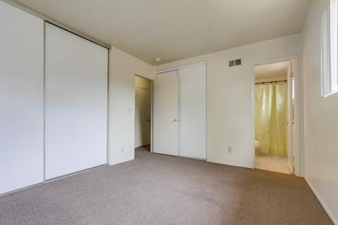 8526 Carlton Oaks Dr, Santee, CA 92071 photo 13