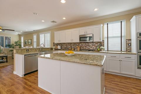 1080 Greenway Rd, Oceanside, CA 92057 photo 9