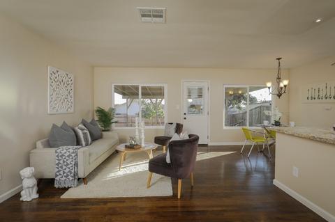8495 El Paso St, La Mesa, CA 91942 photo 8