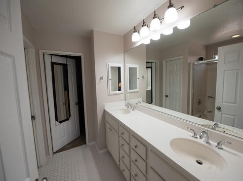 111 Valera Way, Oceanside, CA 92057 photo 7