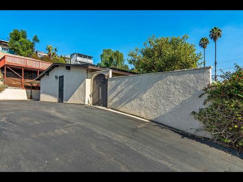 2976 Crane St, Lemon Grove, CA 91945 photo 2