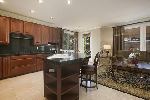 1337 Caminito Balada, La Jolla, CA 92037 photo 8
