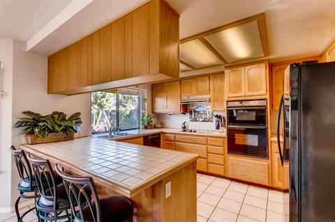 13024 Treecrest St, Poway, CA 92064 photo 6