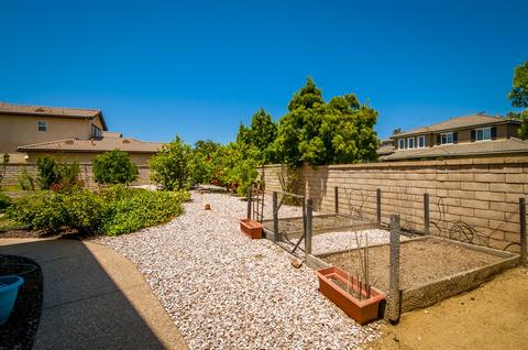 2345 Douglaston, Escondido, CA 92026 photo 25
