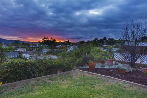 1598 Country Crest Dr, El Cajon, CA 92021 photo 2