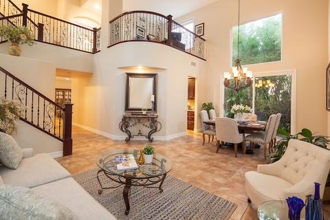 2469 Darlington Row, La Jolla, CA 92037 photo 6