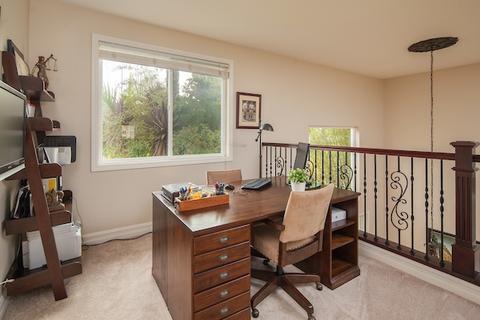 2469 Darlington Row, La Jolla, CA 92037 photo 17