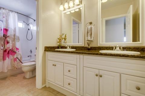 2182 Gibraltar Gln, Escondido, CA 92029 photo 16