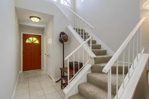 2182 Gibraltar Gln, Escondido, CA 92029 photo 3