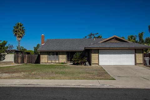 1450 Cary Ct, El Cajon, CA 92019 photo 1