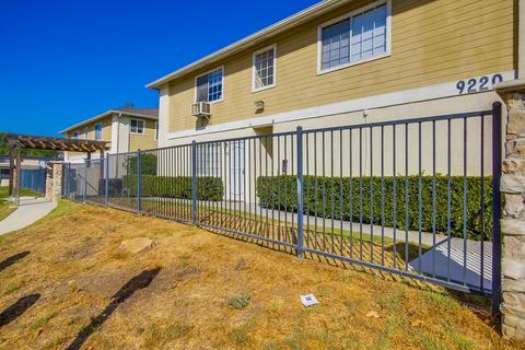 9220 Kenwood Dr #D, Spring Valley, CA 91977 photo 2
