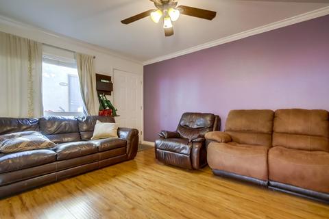 9220 Kenwood Dr #D, Spring Valley, CA 91977 photo 5