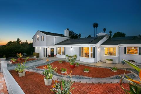 8730 Alpine Ave, La Mesa, CA 91941 photo 1