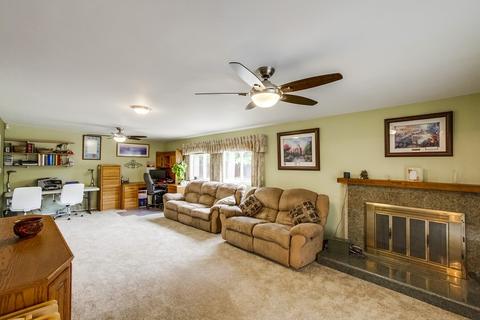 8821 Prestwick Way, Santee, CA 92071 photo 7