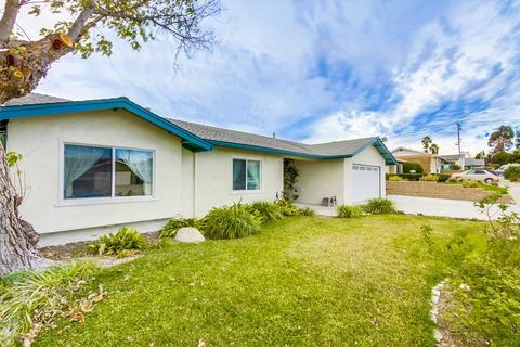 8821 Prestwick Way, Santee, CA 92071 photo 2