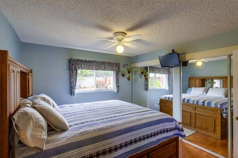 8821 Prestwick Way, Santee, CA 92071 photo 13