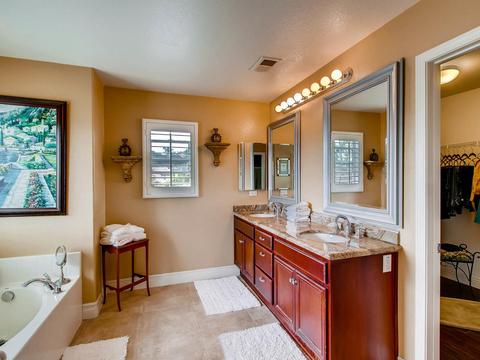 470 Tishmal Ct, Oceanside, CA 92058 photo 9