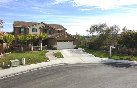 470 Tishmal Ct, Oceanside, CA 92058 photo 2