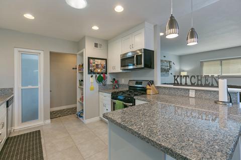 4953 Luna Dr, Oceanside, CA 92057 photo 7