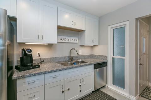 4953 Luna Dr, Oceanside, CA 92057 photo 8